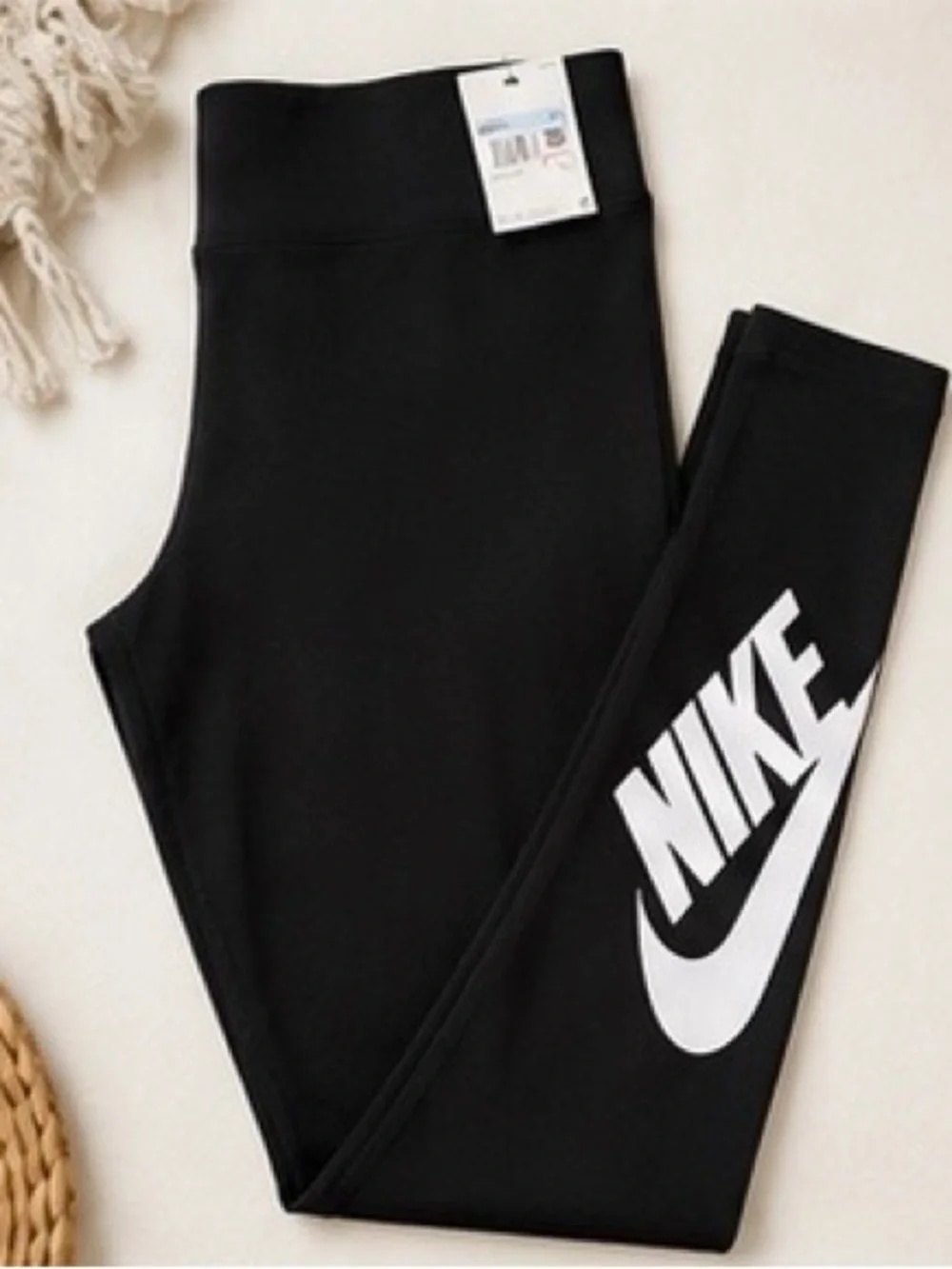 Nike Sportswear Classics High Waisted Graphic Leggings Black White NWT M